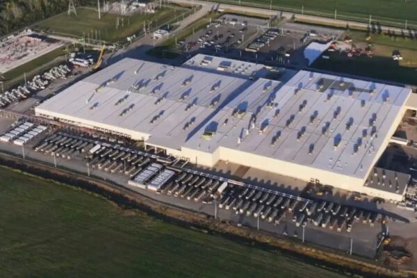 Энергетический и вычислительный блицкриг: xAI запускает первый в мире кластер искусственного интеллекта гигаваттного класса