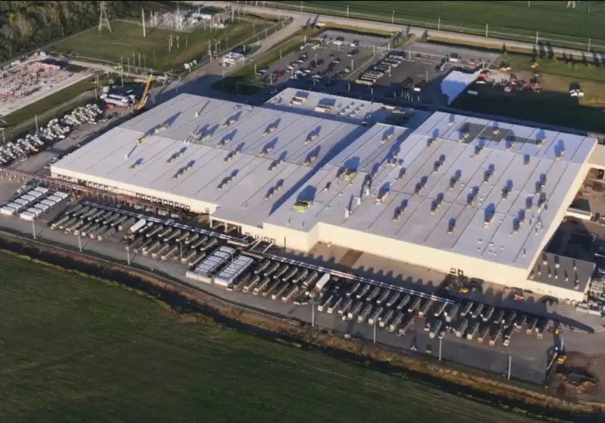 Энергетический и вычислительный блицкриг: xAI запускает первый в мире кластер искусственного интеллекта гигаваттного класса