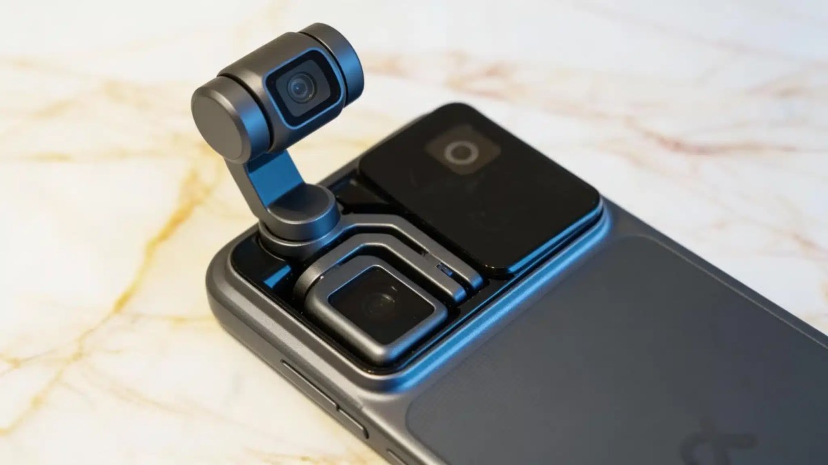 На выставке CES 2026 компания Honor представила рабочий прототип своего смартфона Robot Phone.