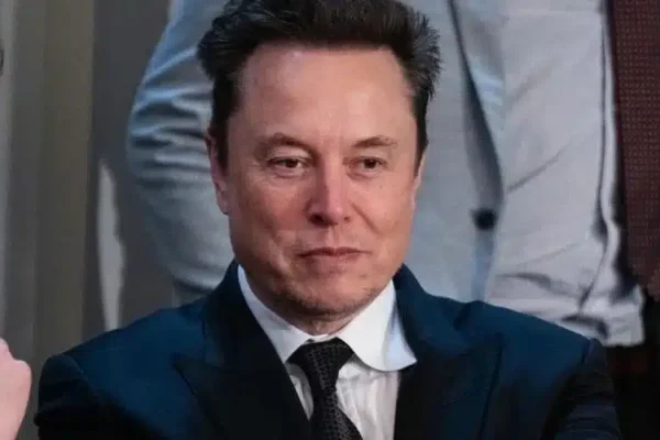 Маск лично разрабатывает новый чип искусственного интеллекта Tesla и готовится к битве с Китаем за рынок роботов