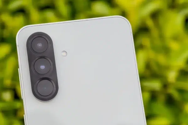 Samsung Galaxy A57 впервые появился на реальных изображениях