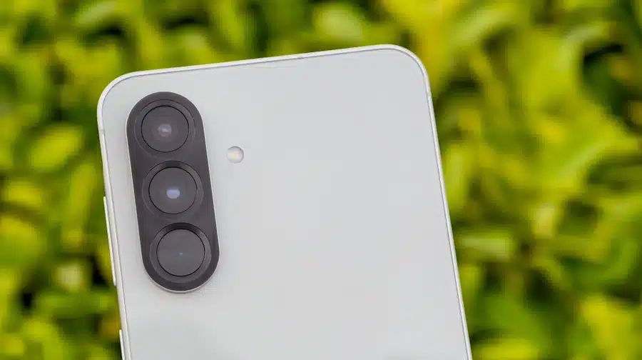 Samsung Galaxy A57 впервые появился на реальных изображениях