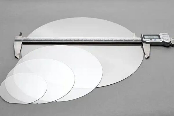 В США научились производить 300-миллиметровые пластины карбида кремния