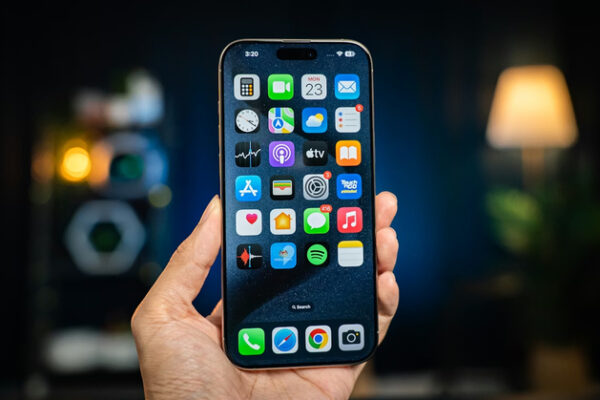 Apple iPhone, Samsung Galaxy или, может быть, Xiaomi? Посмотрите ТОП-10 самых продаваемых смартфонов в 2025 году