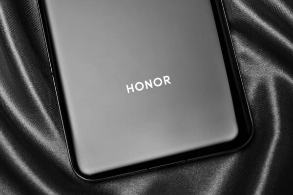 В 2025 году Honor продала рекордные 71 миллион смартфонов: каждый седьмой был флагманом