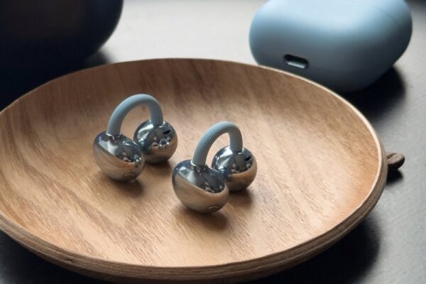 HUAWEI FreeClip 2, предназначенные для ношения в течение всего дня, теперь доступны на болгарском рынке с ваучером на скидку 20 евро до 1 марта 2026 года.