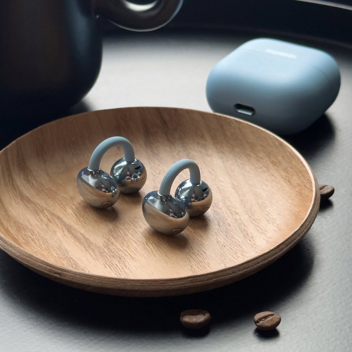 HUAWEI FreeClip 2, предназначенные для ношения в течение всего дня, теперь доступны на болгарском рынке с ваучером на скидку 20 евро до 1 марта 2026 года.