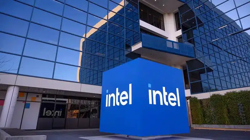 Intel жертвует рынком ПК ради серверов — нехватка ядер не исчезнет, ​​но Nova Lake идет по плану