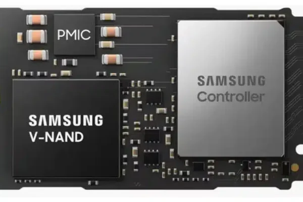 Samsung представила PM9E1 — самый компактный твердотельный накопитель емкостью 4 ТБ с PCIe 5.0