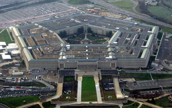 Китайские производители памяти CXMT и YMTC оказались в центре споров после того, как их ненадолго отстранили от ограничений США