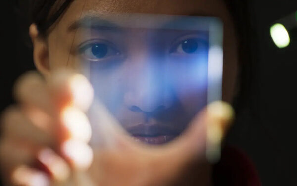 4,8 ТБ данных, хранящихся в боросиликатном стекле, прослужат до 10 000 лет. Коротко о Microsoft Project Silica