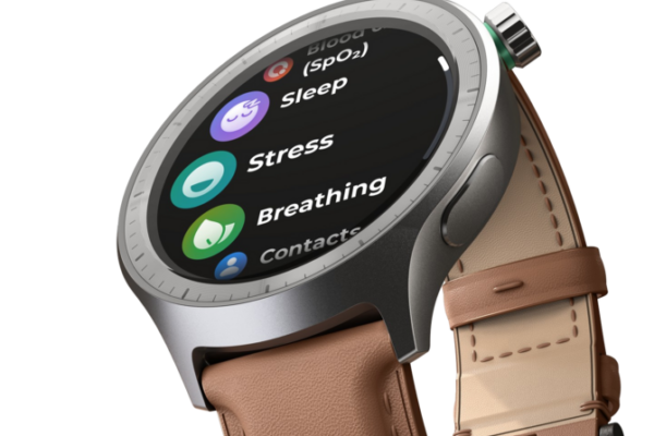 Моточасы Motorola поступят в продажу в двух вариантах. Это новые недорогие часы с мощным аккумулятором.