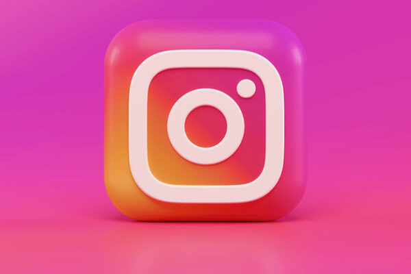 Новинка для родителей в Инстаграм. Функция присмотра за детьми призвана предотвратить потенциальную трагедию.