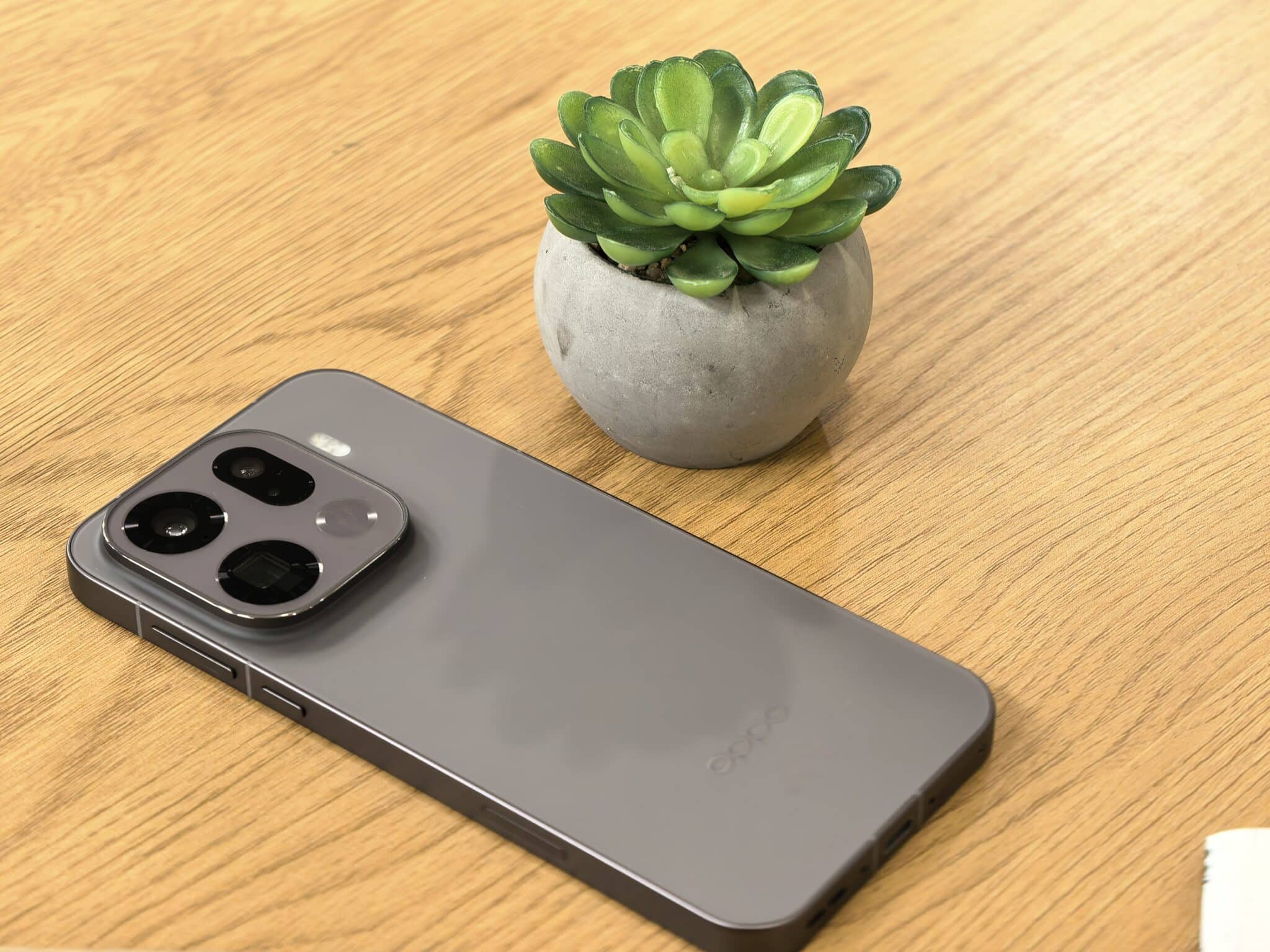 7 вещей, которые делают OPPO Find X9 Pro одним из самых интересных смартфонов на данный момент