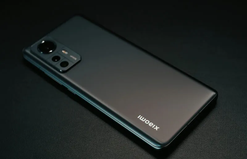 Пользователи сообщают о кирпичных смартфонах после HyperOS 3 — причина — контроль над «серым» рынком