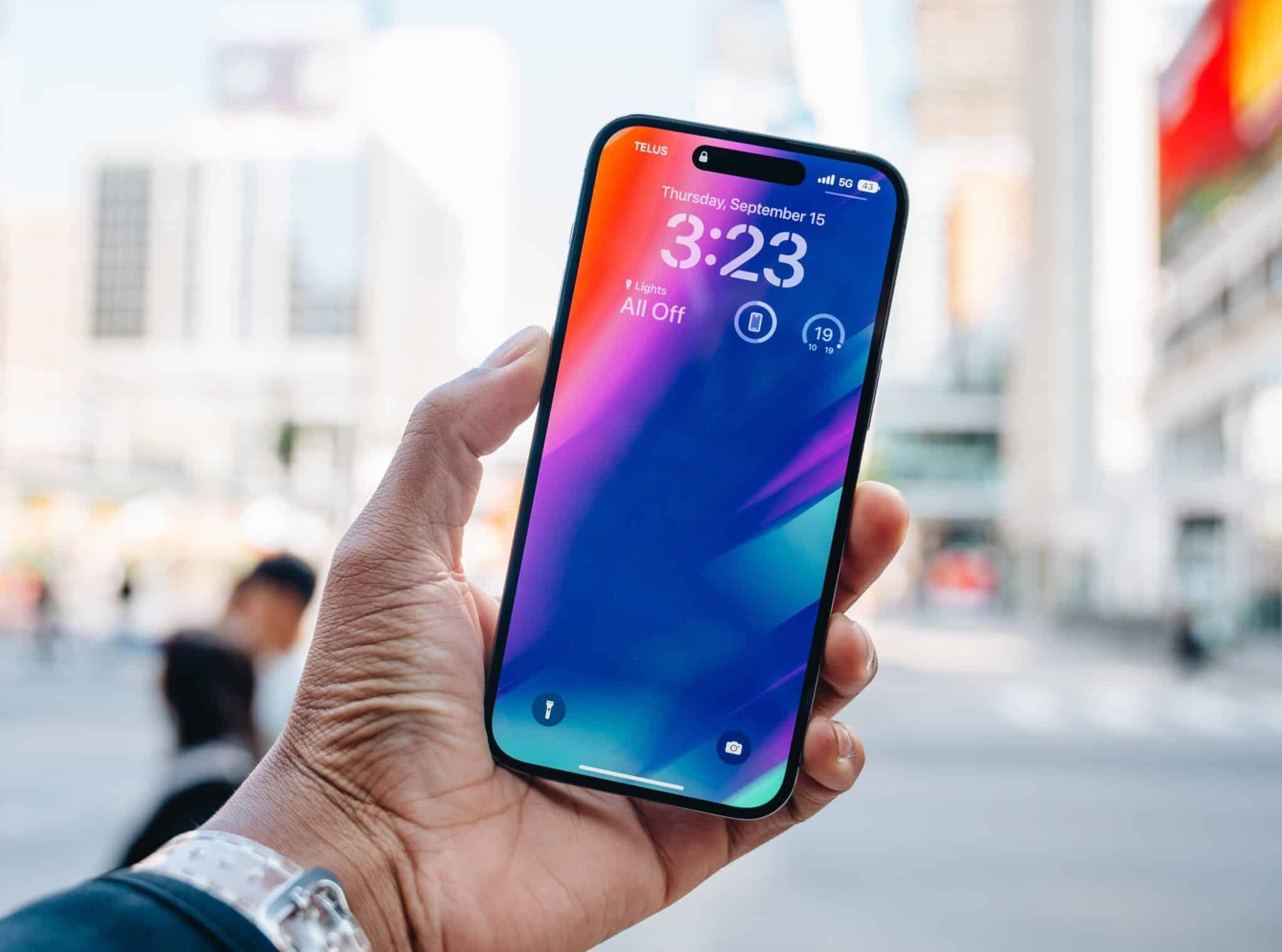 Экранное время вышло из-под контроля: сколько часов в день уже опасно