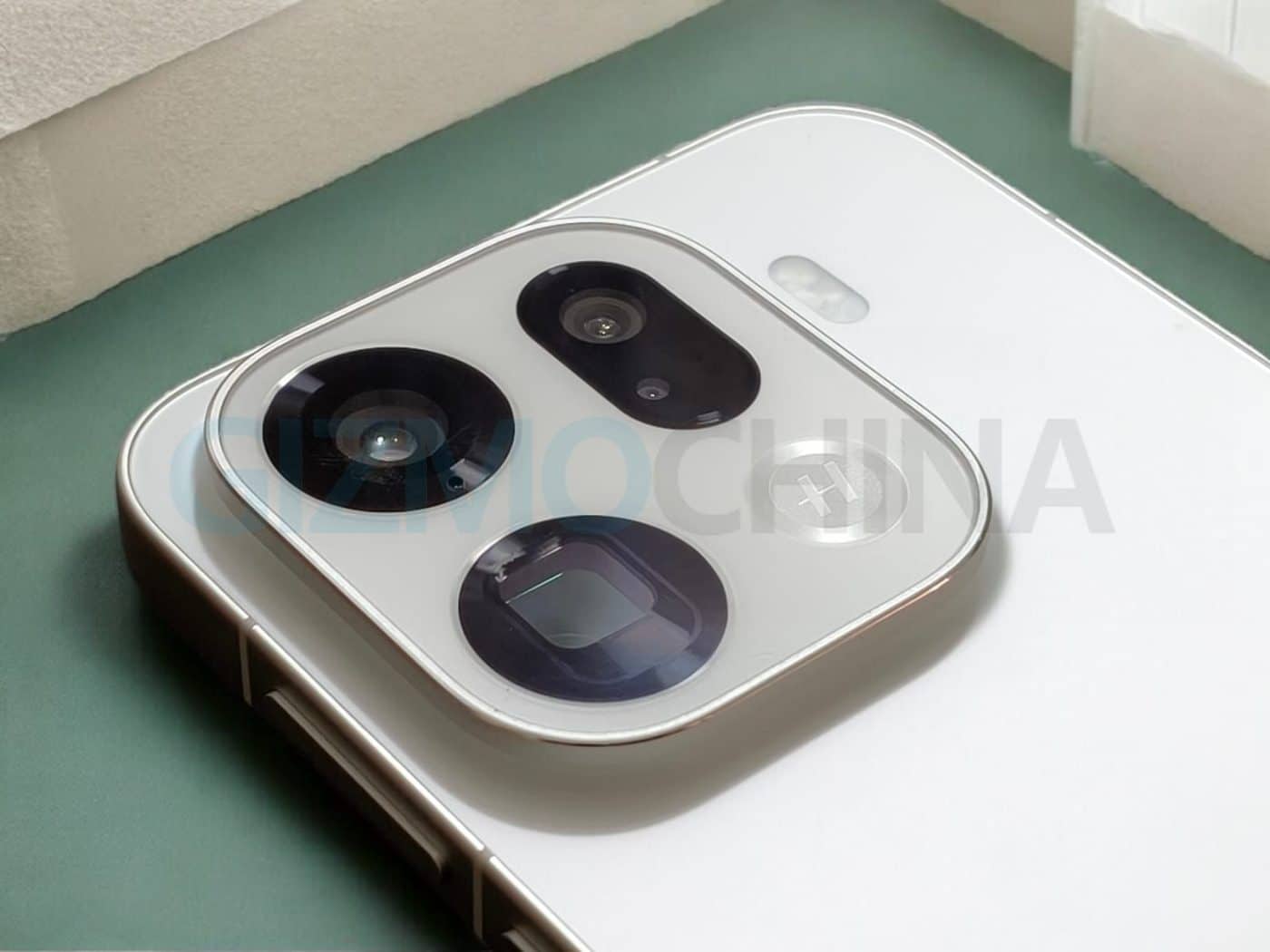 Oppo Find X9 Ultra может получить систему записывающей камеры: новые подробности