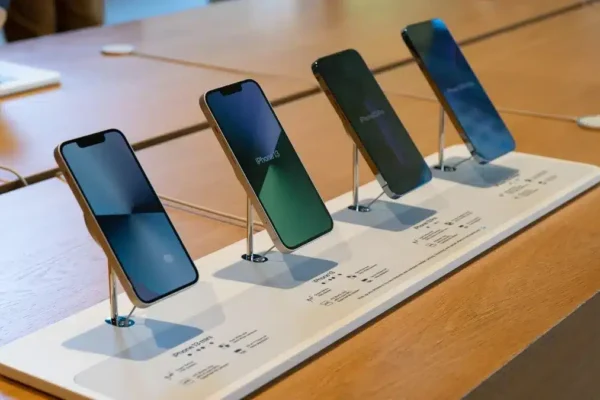 Крах рынка смартфонов: в 2026 году ожидается самый низкий уровень поставок за десятилетие