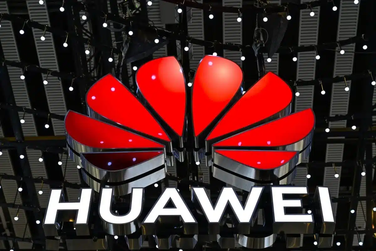 Ответ Китая: новый AI-чип Huawei превосходит Nvidia H20 почти в три раза