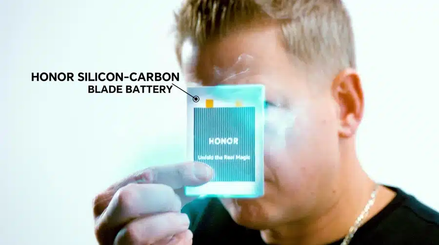 Honor представила Blade Battery — кремний-углеродный аккумулятор для складных смартфонов емкостью более 7000 мАч