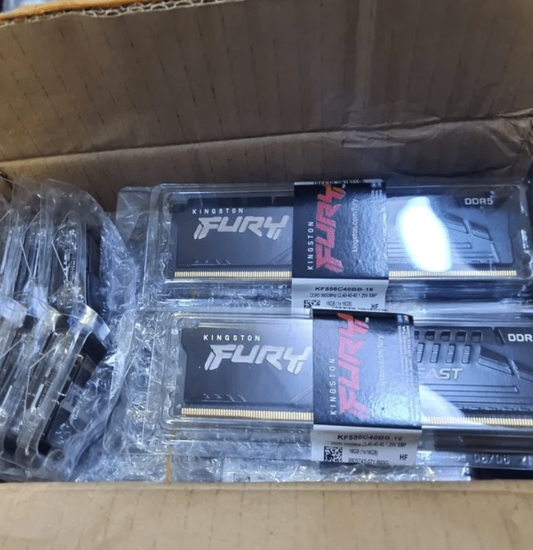 Пользователь Reddit сорвал джекпот: оперативная память DDR5 стоимостью 10 000 долларов из поддона Amazon за 100 долларов