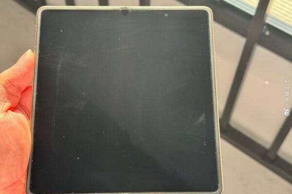 Oppo и Honor подготовили складные смартфоны с дисплеями без складок – на этот раз по-настоящему