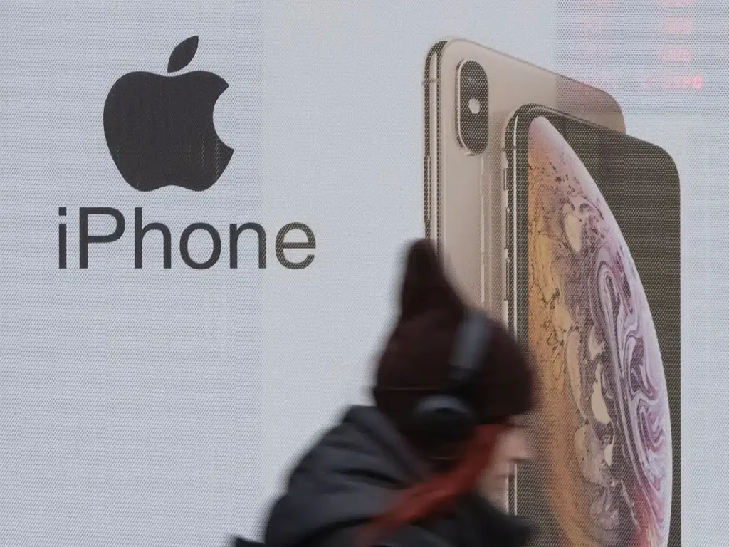 Bloomberg опровергает слухи о задержке: выпуск складного iPhone запланирован на сентябрь 2026 года