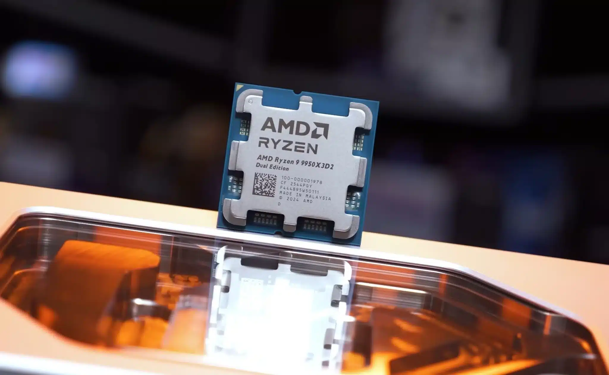 AMD Ryzen 9 9950X3D2 не прошел тесты игровой производительности