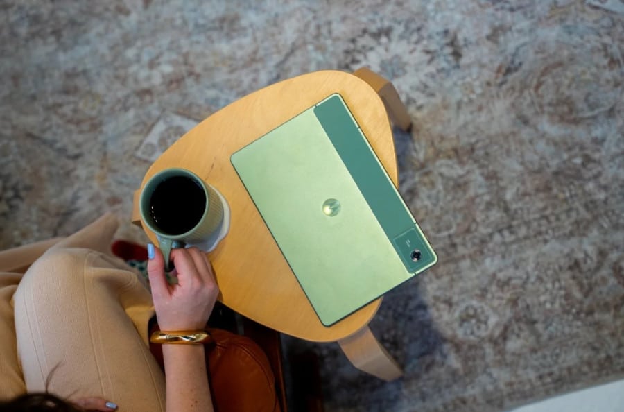 Motorola вернулась на рынок планшетов с большой новостью: что известно о новом Moto Pad