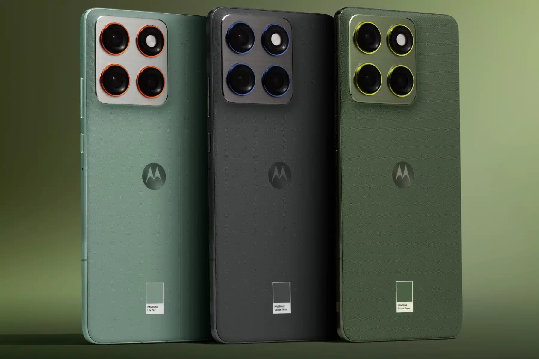 Весенний флирт: Motorola показала дизайн Edge 70 Pro и Razr 70 Ultra