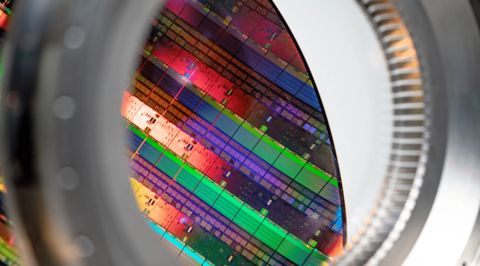 Новая технология позволяет «увидеть» работу транзисторов процессора
