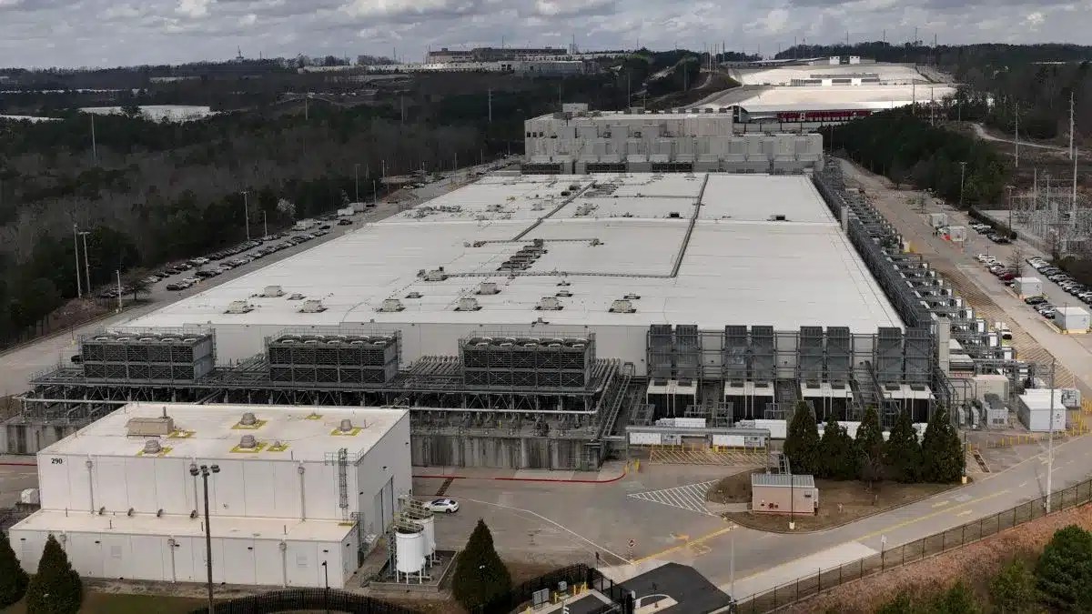 ИИ под угрозой: Мэн — первый штат США, запретивший строительство дата-центров